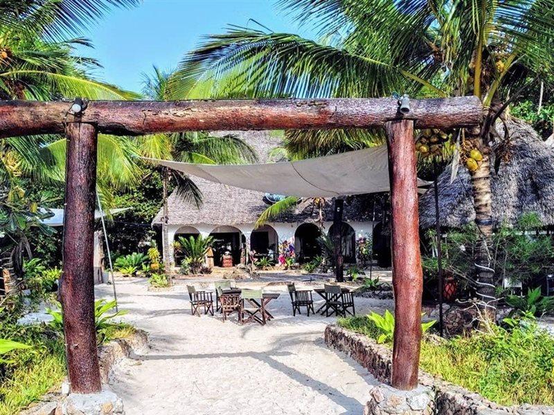 Waikiki Resort Пвані-Мчангані Екстер'єр фото