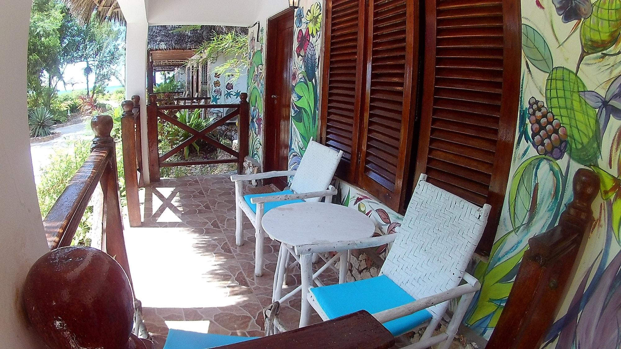 Waikiki Resort Пвані-Мчангані Екстер'єр фото
